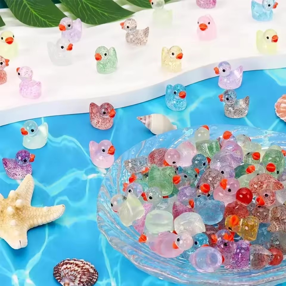 ~ Pato em miniatura de resina  - Aquarium Decor avaliação e preço